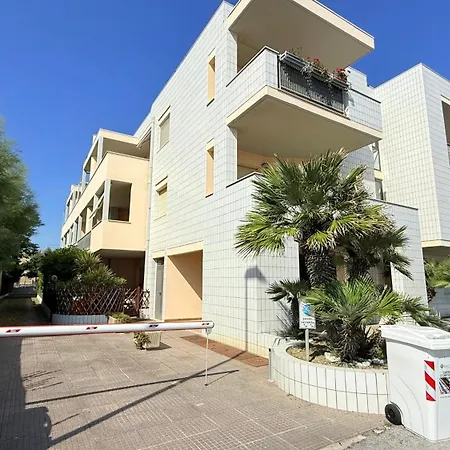 Se186 - Senigallia, Bilocale Con Cortile E Posto Auto Appartamento Senigallia