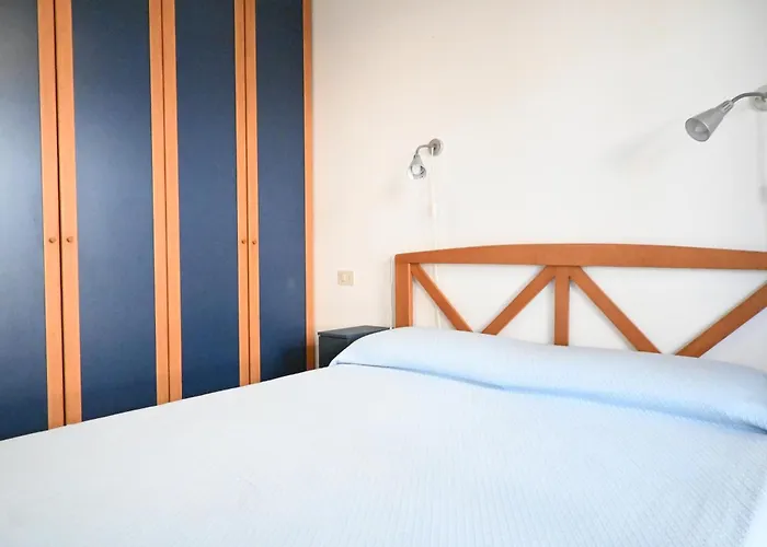 Se186 - Senigallia, Bilocale Con Cortile E Posto Auto Senigallia