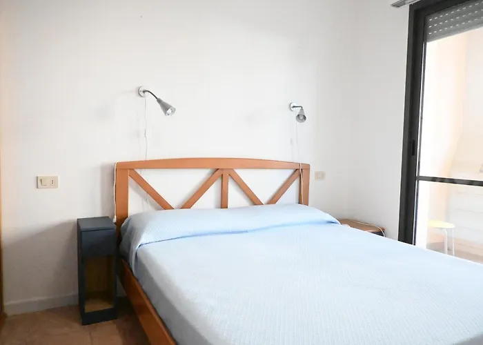 Se186 - Senigallia, Bilocale Con Cortile E Posto Auto